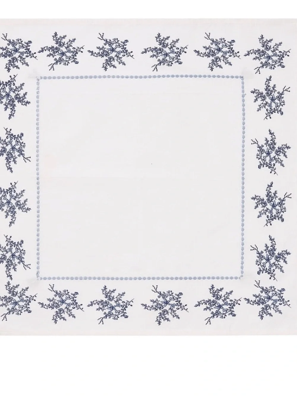 My Texas House White and Blue Floral Table Runner & 4-Piece Napkin Set